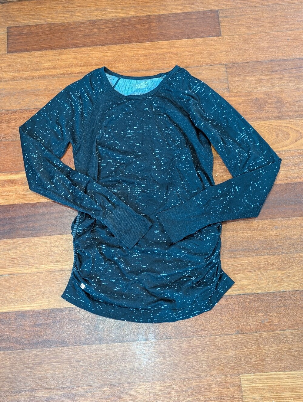 Athleta Black Long-Sleeve Speckled Performance Top